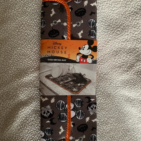 Halloween Mickey Bundle🐭🎃 - Picture 2 of 4
